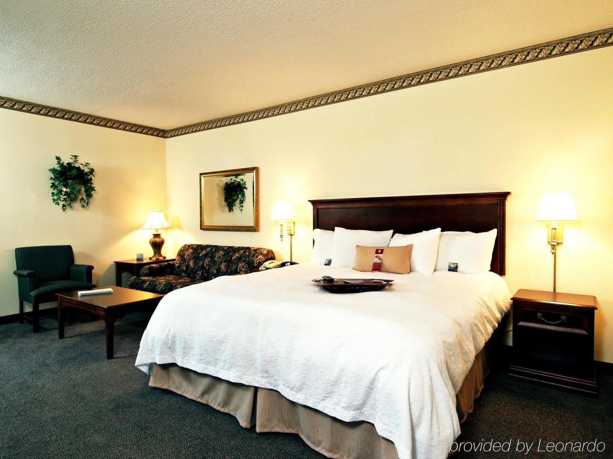 Hampton Inn Morganton Δωμάτιο φωτογραφία